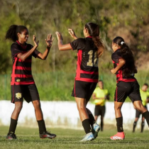 Sport vence Clássico dos Clássicos e assume liderança isolada do PE Feminino Sub20