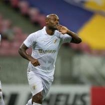 Retrô, atual vice-campeão, estreia com vitória expressiva no Pernambucano