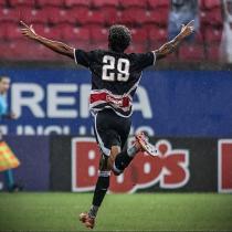 Santa Cruz vence o Itabaiana sob chuva e larga bem na Série C