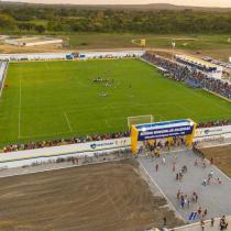 Araçoiaba inaugura Estádio Municipal Cláudio Rodrigues Correia com grande festa
