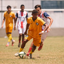 PE Sub17 tem rodada marcada por goleadas e vitórias dos líderes