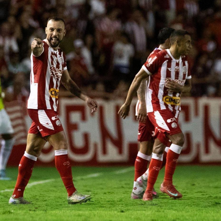 Gol do Náutico (Paulo Sérgio) x Caxias