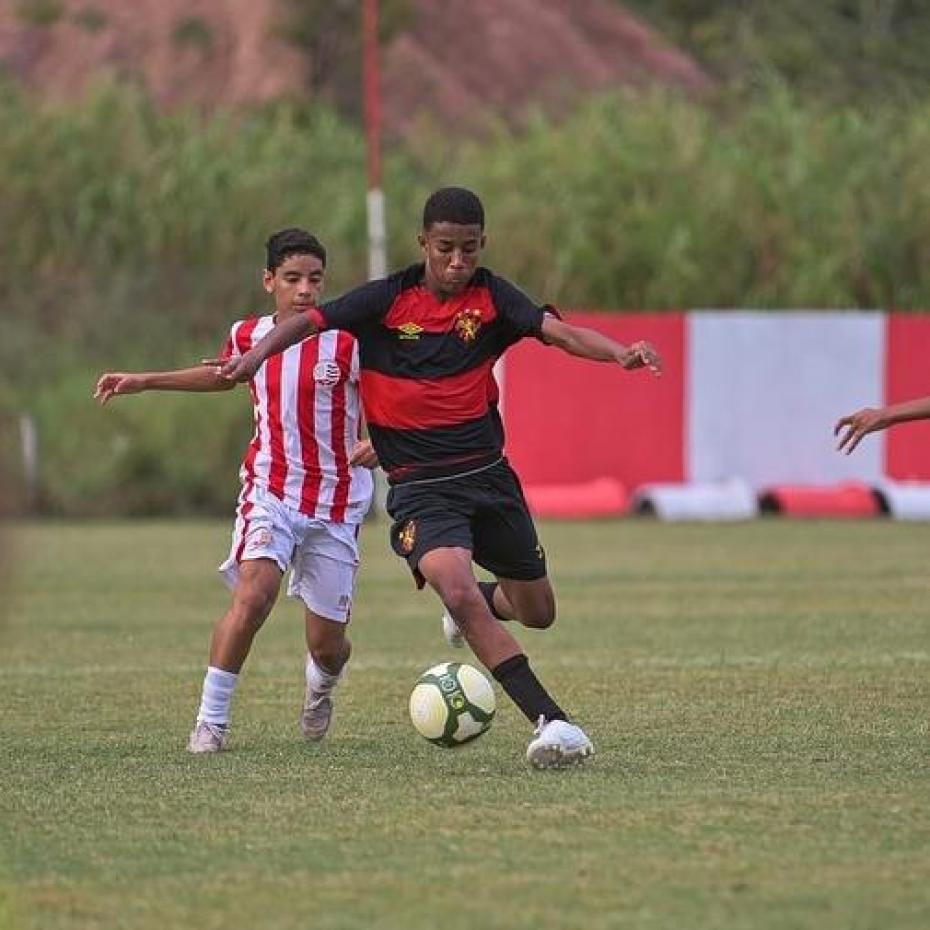 Clássico entre Náutico e Sport termina empatado sem gols pela 2ª fase do Pernambucano Sub13