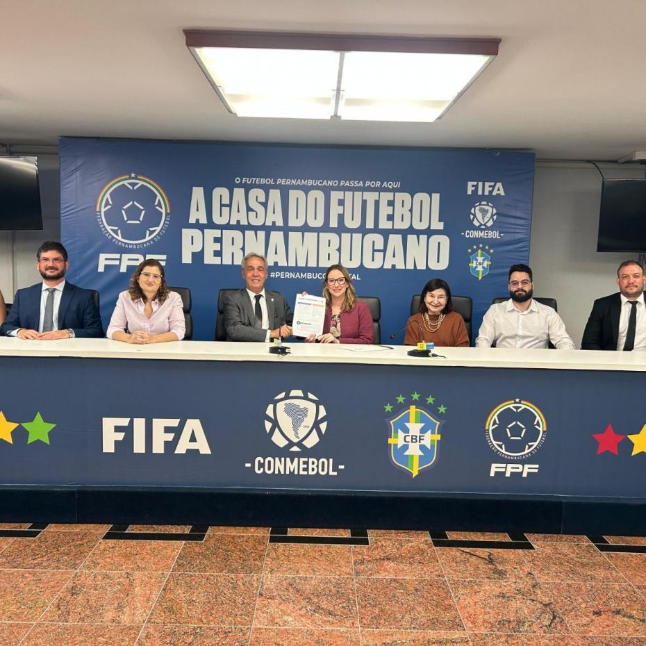 FPF firma convênio com a Escola do Consenso da Unicap para solução de conflitos por mediação
