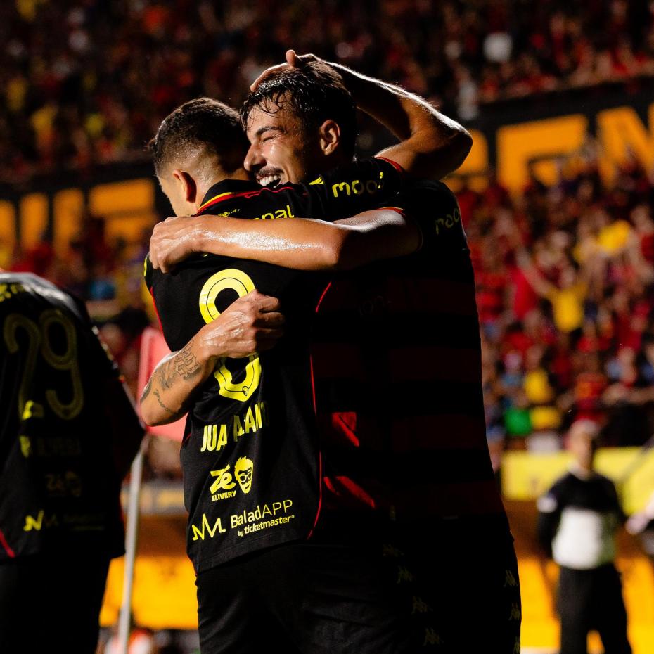 alt-text