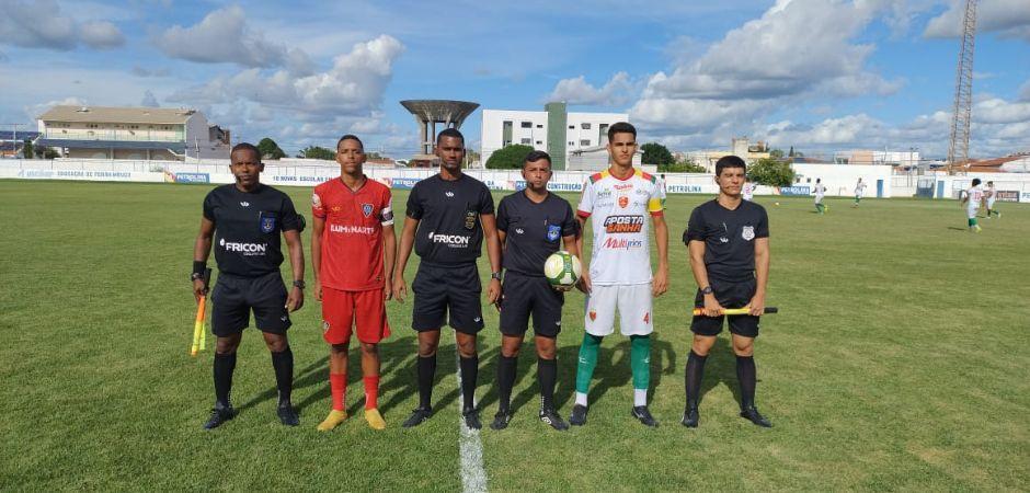 Petrolina vence Atlético Torres e segue invicto no Pernambucano Sub20