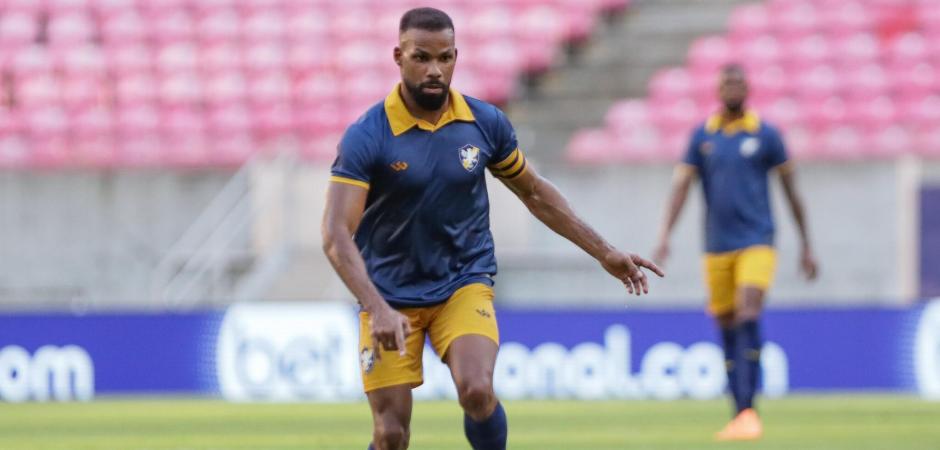 De olho na vice-liderança, Retrô recebe o Asa-AL na Arena de Pernambuco