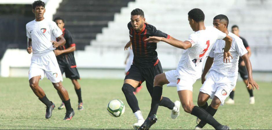 Íbis e Centro Limoeirense se enfrentam no Arruda