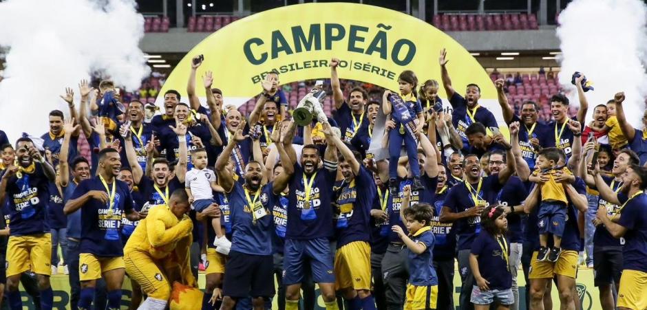 Retrô bate Anápolis e conquista o Campeonato Brasileiro da Série D
