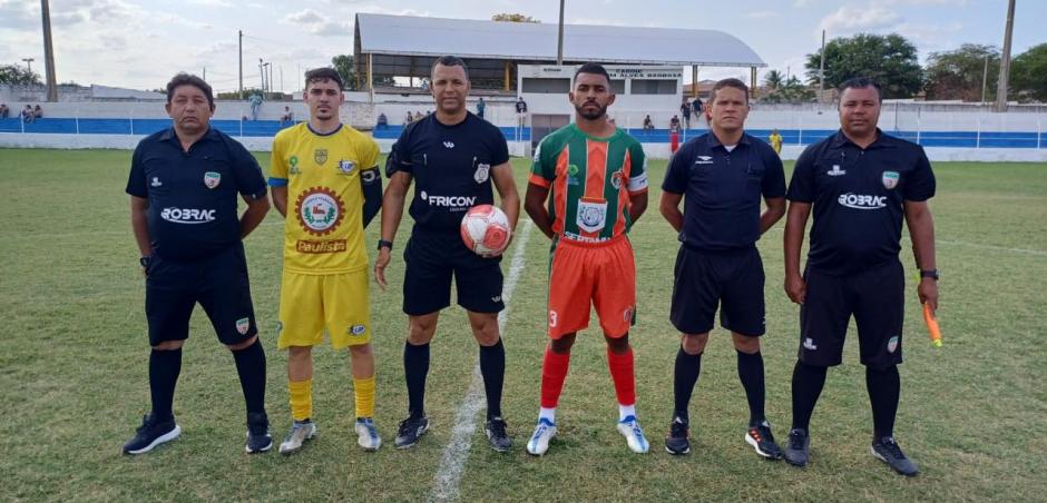 Quartas de Final da Copa do Interior: Jogos de Ida Terminam com Vitórias dos Visitantes