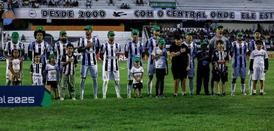 Central e Decisão se enfrentam nesta segunda-feira (10) no Lacerdão
