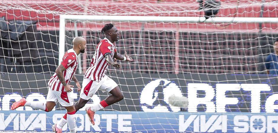 Náutico vence Sport e assume vice-liderança do Campeonato Pernambucano