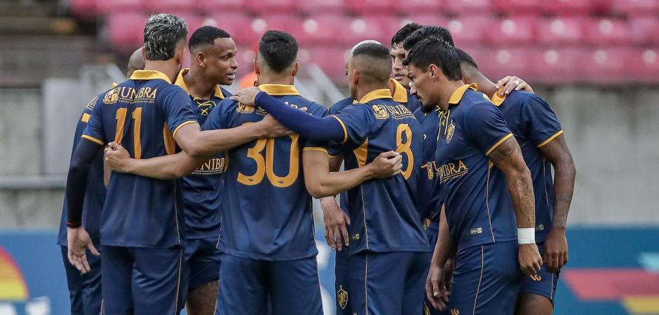 Retrô encara o Atlético-GO visando classificação inédita