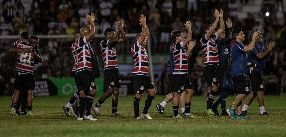 Invicto na Série D, Santa Cruz enfrenta o Sousa-PB, neste domingo (25)
