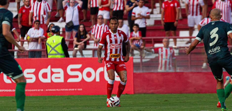 Nos Aflitos, Náutico recebe o líder Caxias em confronto direto pelo G8 da Série C