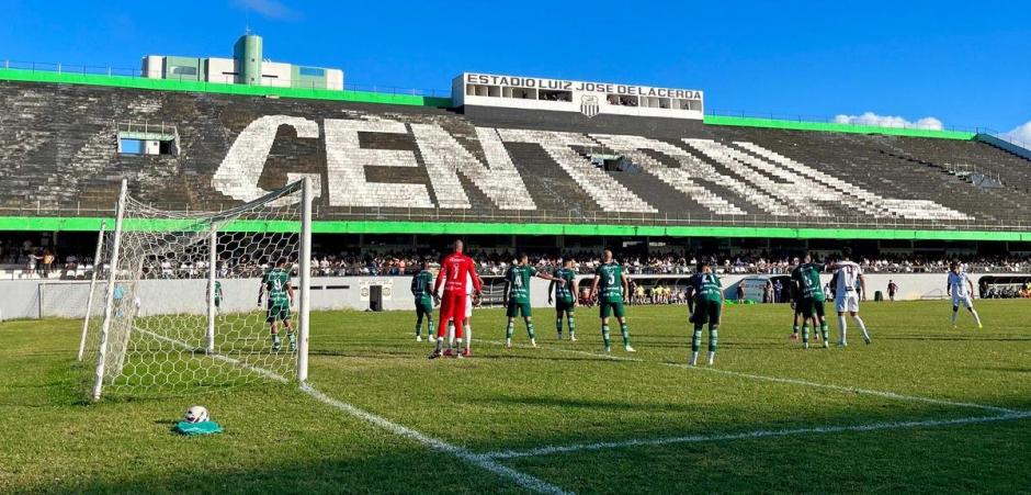 Central empata no final com o Sousa-PB e vira líder do grupo 3