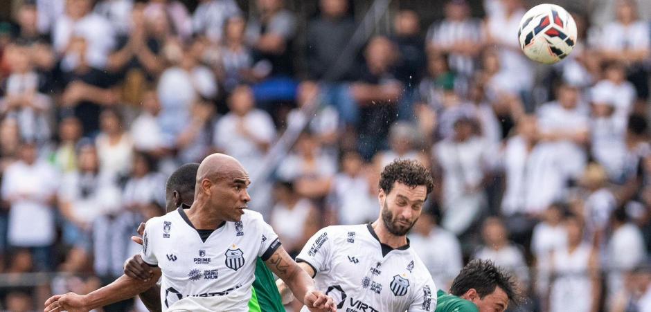 Central vence o Lagarto no Lacerdão e larga na frente na eliminatória da Série D