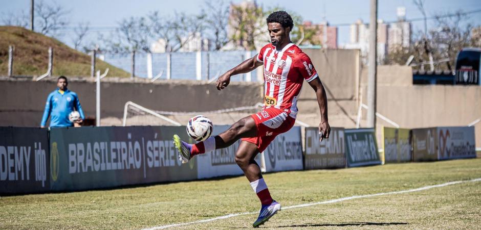 Náutico vence o Londrina fora de casa e assume a vice-liderança da Série C