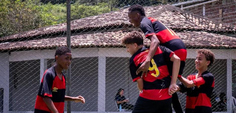 Pernambucano Sub13: duelo pela liderança do grupo A é destaque da 4ª rodada