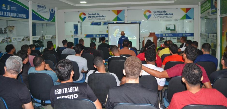 FPF conclui curso de arbitragem em Passira e forma 46 novos profissionais