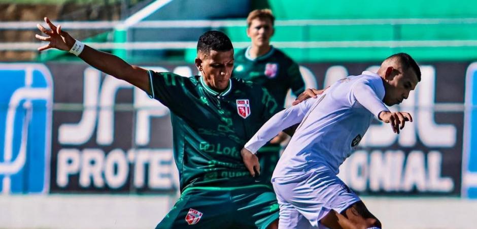 Retrô faz 2x1 no Lagarto e ganha a primeira pela Série D