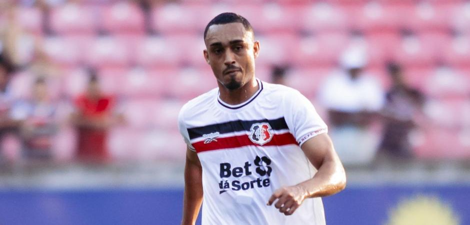 Santa Cruz busca recuperação diante da Inter de Limeira na estreia de Cristian de Souza