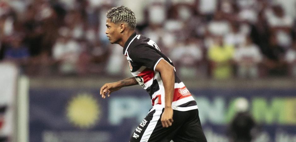 De olho no G8, Santa Cruz enfrenta o Maringá no Paraná