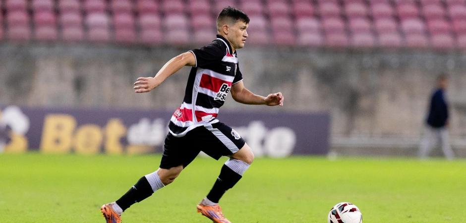 Santa Cruz busca liderança da Série C em duelo contra o Figueirense na Arena de Pernambuco