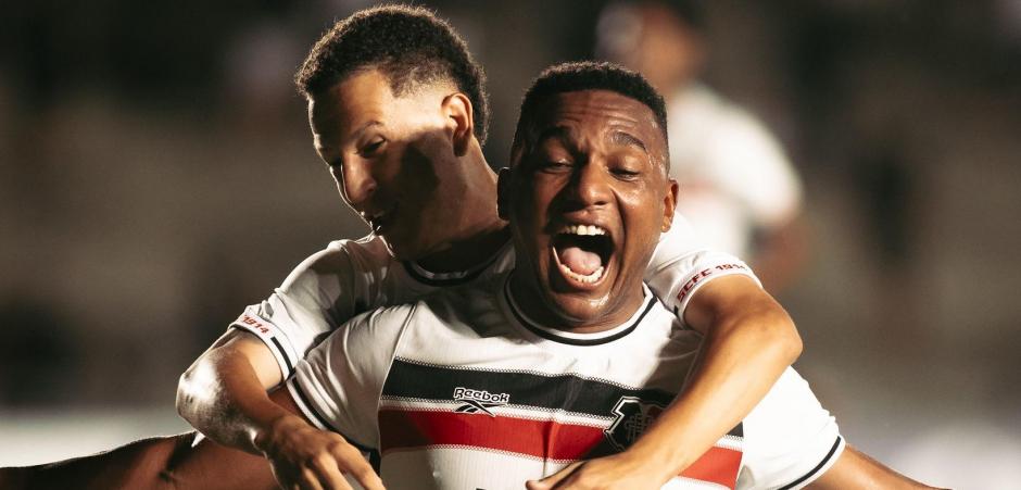 Santa Cruz recebe o Maranhão de olho na permanência no G8 da Série C