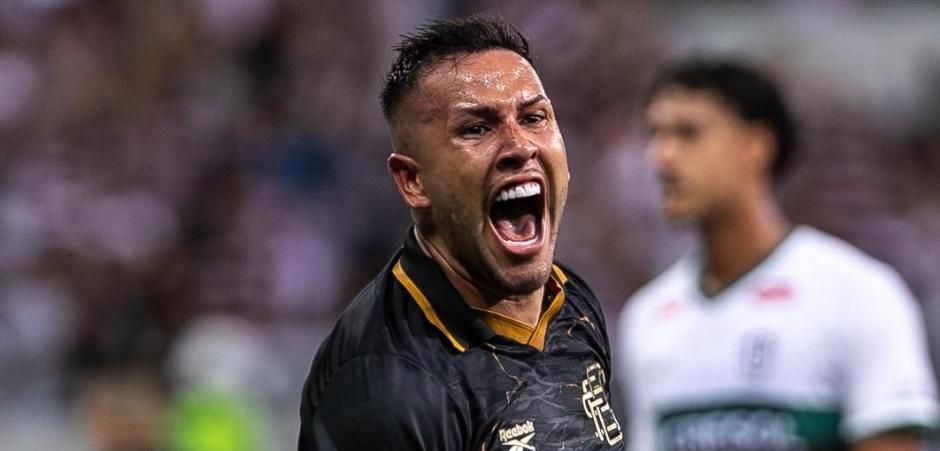 Santa Cruz conquista acesso à Série B diante de Arena de Pernambuco lotada