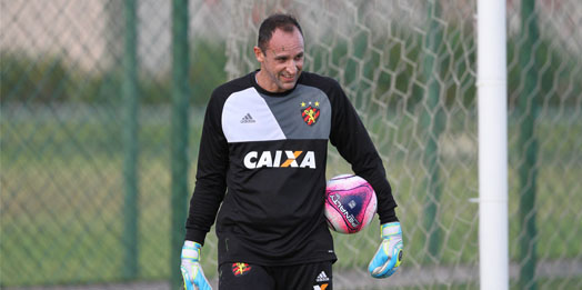 Magrão volta aos treinos e pode reforçar o Sport