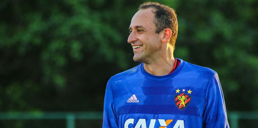 Magrão renova por mais um ano com o Sport