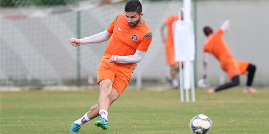 Vice-líder, Santa Cruz visita o Treze-PB na abertura do returno