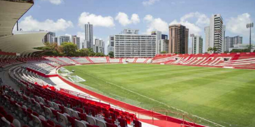 Nos Aflitos, Náutico enfrenta o Decisão pelo Camp. Pernambucano