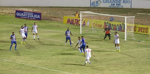 Petrolina vence o Decisão pelo Pernambucano