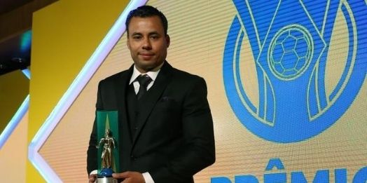 Sport confirma a contratação do técnico Jair Ventura
