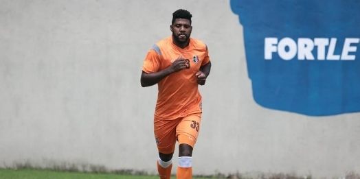 Elivelton chega para reforçar a zaga do Santa Cruz