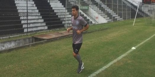 Profissionais do futebol do Central testam negativo para Covid-19