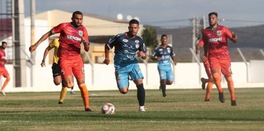 Afogados faz o dever de casa e larga com vitória sobre o Floresta