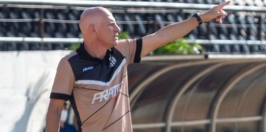 Técnico do Central comemora 1ª vitória: 'Representa muito'