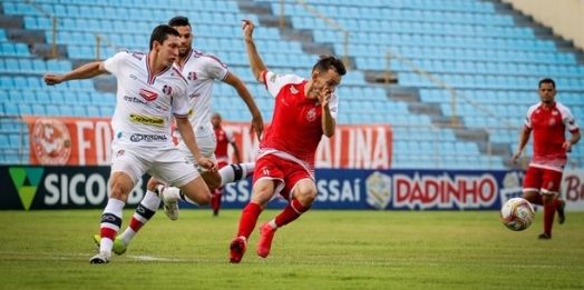 No Maranhão, Santa Cruz domina e goleia Imperatriz por 6 a 1