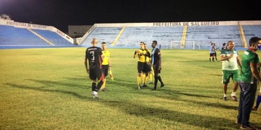 Salgueiro repete vitória contra Afogados e segue vice-líder