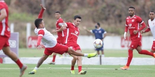 Náutico encara Operário, fora de casa, para escapar do Z4