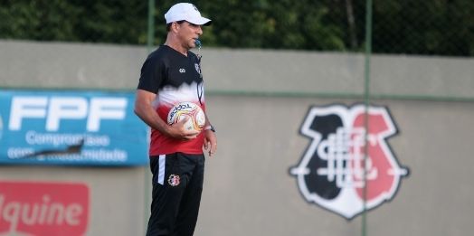 Martelotte rechaça favoritismo contra o Brusque: 'Começa do 0'