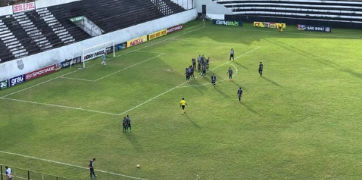 Central e Sete empatam sem gols no Lacerdão