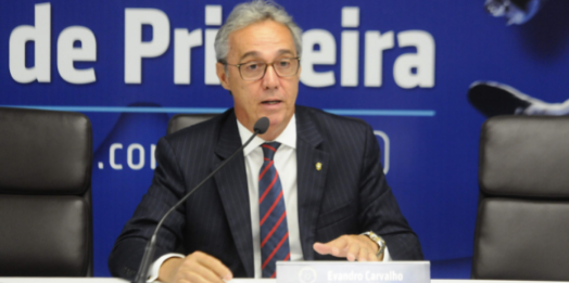 Evandro Carvalho completa aniversário