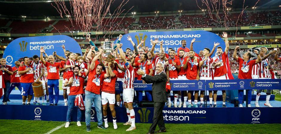 Náutico vence o Retrô nos pênaltis e conquista o Pernambucano