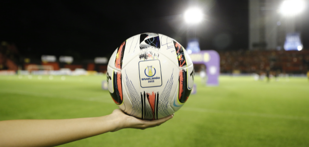 Sport enfrenta a Chapecoense fora de casa