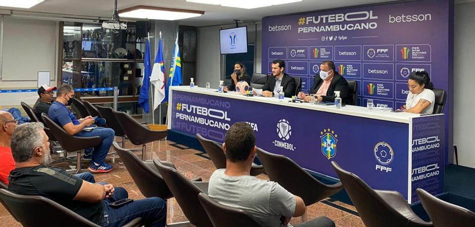 Cons. Arbitral do Sub-17 e 15 conta com a presença de 12 equipes