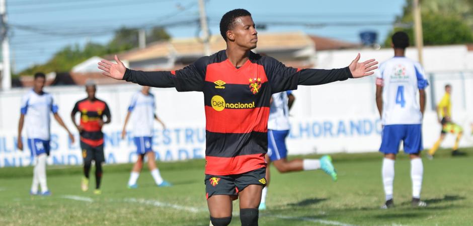 Sport goleia 1º de Maio em estreia pelo Pernambucano Sub-20